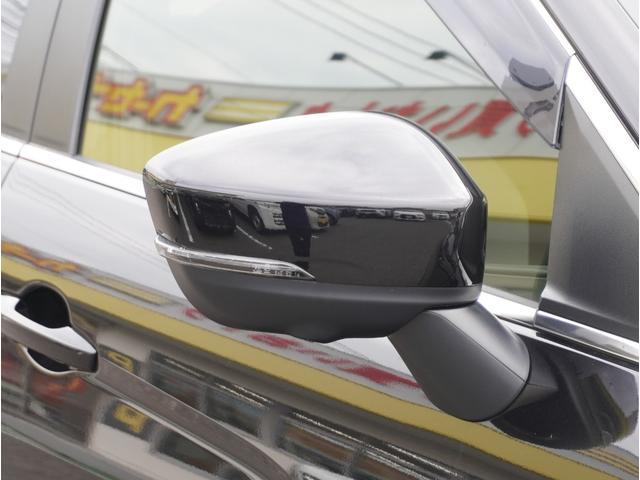 エクリプスクロスＰＨＥＶ ブラックエディション　アラウンドビューモニター　クリアランスソナー　サイドエアバッグ　スマートキー　ＬＥＤヘッドライト　シートヒーター　フルセグＴＶ　アダプティブクルーズコントロール　フルオートエアコン　誤発進抑制（13枚目）