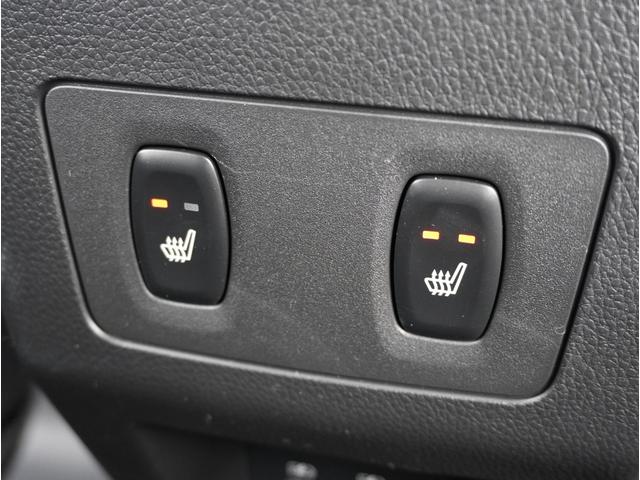 エクリプスクロスＰＨＥＶ ブラックエディション　アラウンドビューモニター　クリアランスソナー　サイドエアバッグ　スマートキー　ＬＥＤヘッドライト　シートヒーター　フルセグＴＶ　アダプティブクルーズコントロール　フルオートエアコン　誤発進抑制（37枚目）