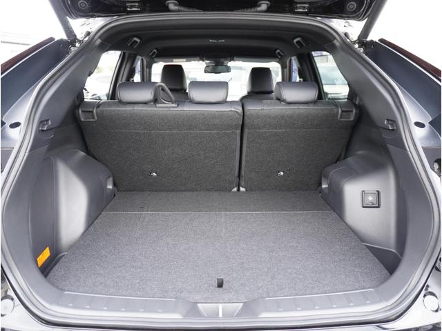 エクリプスクロスＰＨＥＶ ブラックエディション　アラウンドビューモニター　クリアランスソナー　サイドエアバッグ　スマートキー　ＬＥＤヘッドライト　シートヒーター　フルセグＴＶ　アダプティブクルーズコントロール　フルオートエアコン　誤発進抑制（40枚目）