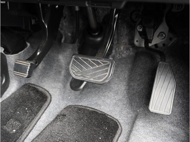 スペーシアギア ハイブリッドＸＺ　アイストップ　アダクティブクルーズ　ＡＨＢ　ＶＳＡ　シートヒター　車線逸脱　パワーウインドウ　ＬＥＤ　ミュージックプレイヤー接続可　イモビライザー　ナビＴＶ　キーフリー　メモリーナビ　ＤＶＤ　パワステ（29枚目）