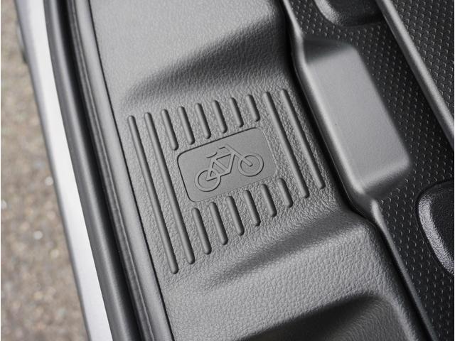 スペーシアギア ハイブリッドＸＺ　アイストップ　アダクティブクルーズ　ＡＨＢ　ＶＳＡ　シートヒター　車線逸脱　パワーウインドウ　ＬＥＤ　ミュージックプレイヤー接続可　イモビライザー　ナビＴＶ　キーフリー　メモリーナビ　ＤＶＤ　パワステ（42枚目）