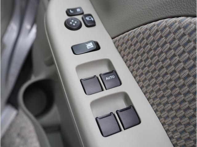 タウンボックス G フルフラットシート ETC付き シートヒーター フルセグテレビ 盗難警報装置 DVD アルミ ターボ車 パーキングセンサー バックカメラ ダブルエアバック 横滑り防止装置 メモリーナビ パワーウィンド(40枚目)