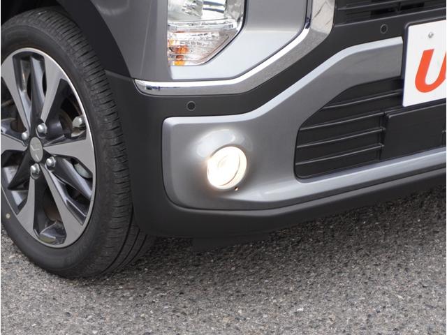 eKクロス G プレミアム レーダークルーズ ETC オートLEDヘッドライト 衝突軽減ブレーキ 全方位カメラ レーンキープアシスト シートヒーター フルセグTV メモリーナビ アルミホイール コーナーセンサー スマートキー(20枚目)