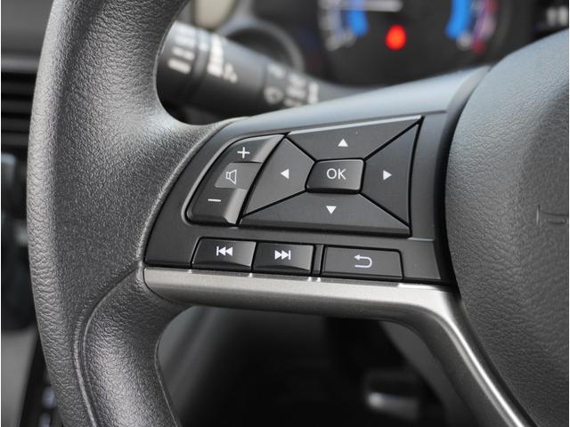 �y�X�e�A�����O�X�C�b�`�z�^�]���A�O������ڐ������炷���ƂȂ��A�I�[�f�B�I���̑��삪�\�ȕ֗��@�\�I