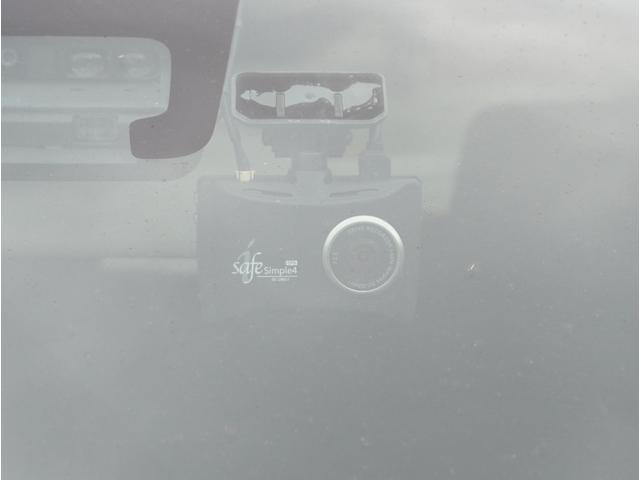 �y�h���C�u���R�[�_�[�z���S�E���S�ȃJ�[���C�t�ɕK�{�̃h���C�u���R�[�_�[�𑕔��B������^�]�⎖�̂ɑ��������ۂ̏󋵂��f���ŋL�^���A����̃��X�N�ɔ����܂��B