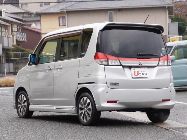 デリカＤ：２ Ｓ　ＡＳ＆Ｇ　衝突被害軽減ブレーキ　横滑り防止装置　パワーステアリング　両側パワースライドドア　スマートキー　アイドリングストップ　オートエアコン　オートクルーズコントロール　バックモニター　ナビ・ＴＶ　ＥＴＣ（13枚目）