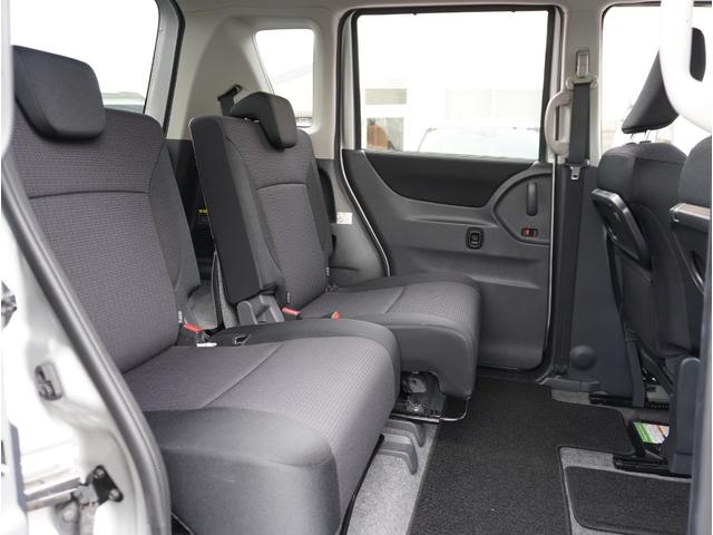 デリカＤ：２ Ｓ　ＡＳ＆Ｇ　衝突被害軽減ブレーキ　横滑り防止装置　パワーステアリング　両側パワースライドドア　スマートキー　アイドリングストップ　オートエアコン　オートクルーズコントロール　バックモニター　ナビ・ＴＶ　ＥＴＣ（29枚目）