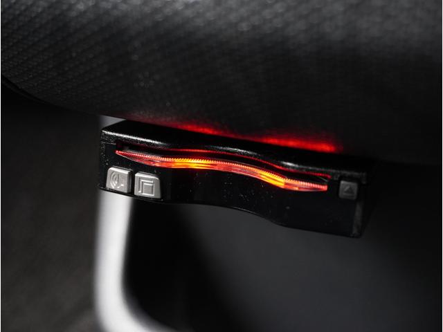 デリカＤ：２ Ｓ　ＡＳ＆Ｇ　衝突被害軽減ブレーキ　横滑り防止装置　パワーステアリング　両側パワースライドドア　スマートキー　アイドリングストップ　オートエアコン　オートクルーズコントロール　バックモニター　ナビ・ＴＶ　ＥＴＣ（42枚目）