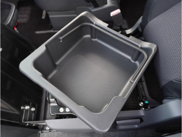 デリカＤ：２ Ｓ　ＡＳ＆Ｇ　衝突被害軽減ブレーキ　横滑り防止装置　パワーステアリング　両側パワースライドドア　スマートキー　アイドリングストップ　オートエアコン　オートクルーズコントロール　バックモニター　ナビ・ＴＶ　ＥＴＣ（58枚目）