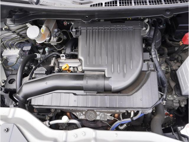 デリカＤ：２ Ｓ　ＡＳ＆Ｇ　衝突被害軽減ブレーキ　横滑り防止装置　パワーステアリング　両側パワースライドドア　スマートキー　アイドリングストップ　オートエアコン　オートクルーズコントロール　バックモニター　ナビ・ＴＶ　ＥＴＣ（69枚目）