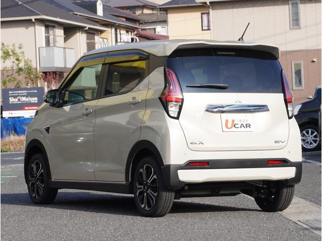 �[�ԑO�A�V�O���ځi�@�ߓ_���j�A�P�O�O���ځi�Ԍ������j�̃G���W���A�����Ȃǂ͂������I�[�f�B�I��G�A�R���ȂǍו��܂œ_�����Ă��[�Ԃ����Ē����܂��B