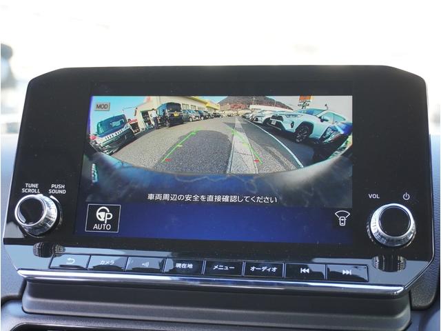 �y�S���ʃJ�����z�N���}��^�ォ�猩���悤�Ș��Ձi�ӂ���j�f���⏕��ȑ��̃T�C�h�f���ȂǁA���_��؂�ւ��ĕ\���B���܂��܂ȃA���O���Œ��Ԃ��T�|�[�g���܂��B