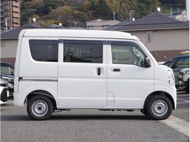 ミニキャブバン Ｍ　車線逸脱防止　オートハイビーム　フロントパワーウィンドウ　助手席エアバック　キーレスキー　ＡＣ　両側スライド　エコモード　ＡＳＣ　ＰＳ　運転席エアバック　パーキングセンサー　ＡＢＳ（5枚目）