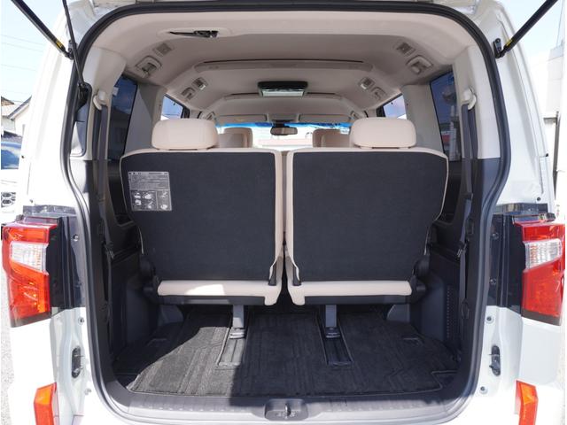 デリカＤ：５ Ｐ　追従クルーズ　Ｂモニター　ＡＴハイビーム　シートヒーター　電動シ－ト　寒冷地仕様　ＡＢＳ　３列　オートエアコン　ＡＳＣ　盗難防止装置　パワーウインドウ　エアバッグ　助手席エアバッグ　アルミ付き　ＬＤＰ（9枚目）