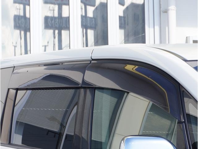 デリカＤ：５ Ｐ　追従クルーズ　Ｂモニター　ＡＴハイビーム　シートヒーター　電動シ－ト　寒冷地仕様　ＡＢＳ　３列　オートエアコン　ＡＳＣ　盗難防止装置　パワーウインドウ　エアバッグ　助手席エアバッグ　アルミ付き　ＬＤＰ（18枚目）