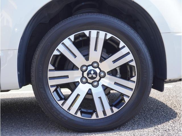 デリカＤ：５ Ｐ　追従クルーズ　Ｂモニター　ＡＴハイビーム　シートヒーター　電動シ－ト　寒冷地仕様　ＡＢＳ　３列　オートエアコン　ＡＳＣ　盗難防止装置　パワーウインドウ　エアバッグ　助手席エアバッグ　アルミ付き　ＬＤＰ（26枚目）