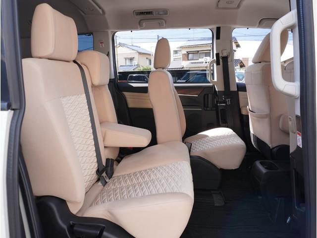 デリカＤ：５ Ｐ　追従クルーズ　Ｂモニター　ＡＴハイビーム　シートヒーター　電動シ－ト　寒冷地仕様　ＡＢＳ　３列　オートエアコン　ＡＳＣ　盗難防止装置　パワーウインドウ　エアバッグ　助手席エアバッグ　アルミ付き　ＬＤＰ（31枚目）