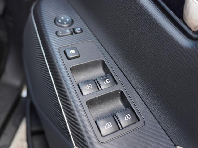 デリカＤ：５ Ｐ　追従クルーズ　Ｂモニター　ＡＴハイビーム　シートヒーター　電動シ－ト　寒冷地仕様　ＡＢＳ　３列　オートエアコン　ＡＳＣ　盗難防止装置　パワーウインドウ　エアバッグ　助手席エアバッグ　アルミ付き　ＬＤＰ（50枚目）