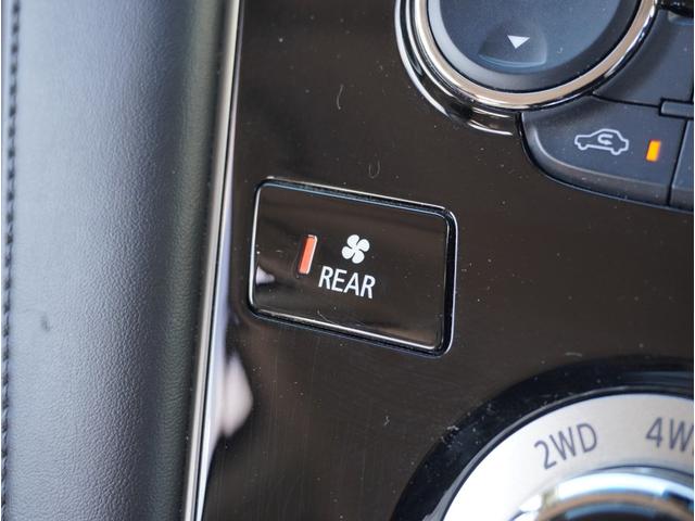 デリカＤ：５ Ｐ　追従クルーズ　Ｂモニター　ＡＴハイビーム　シートヒーター　電動シ－ト　寒冷地仕様　ＡＢＳ　３列　オートエアコン　ＡＳＣ　盗難防止装置　パワーウインドウ　エアバッグ　助手席エアバッグ　アルミ付き　ＬＤＰ（60枚目）