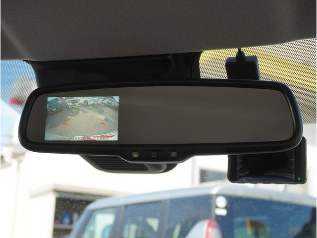 �y�f�W�^���~���[�z�㕔���Ȃ�g�����N���f��Ȃ��̂Ŏ��삪�L����܂����ו������S���ċl�ߍ��߂܂�����Ԃ͏����~���[��薾�邭�������ł���