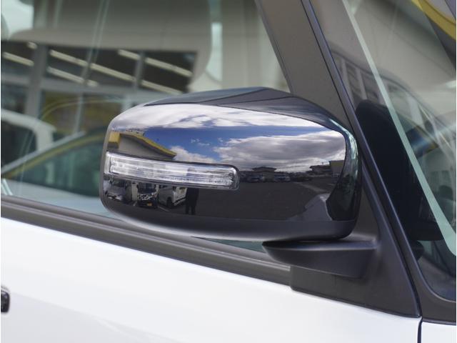 �E�C���J�[�t���̃T�C�h�~���[�őΌ��Ԃւ̎��F�����ǂ����̖h�~�ɂ��𗧂��܂��I