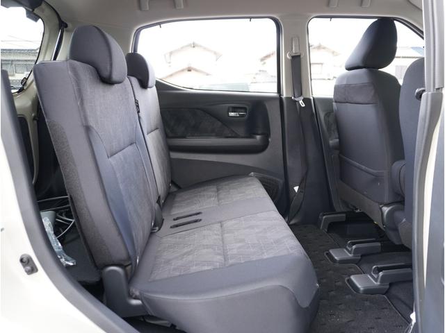 �y�X���C�h�V�[�g�z��Ȃ̓��o�[��ŃX���C�h���܂��B�X���C�h���邱�ƂŃ��Q�b�W���L��������A��Ȃ̑������L�������蒲���ł��܂�