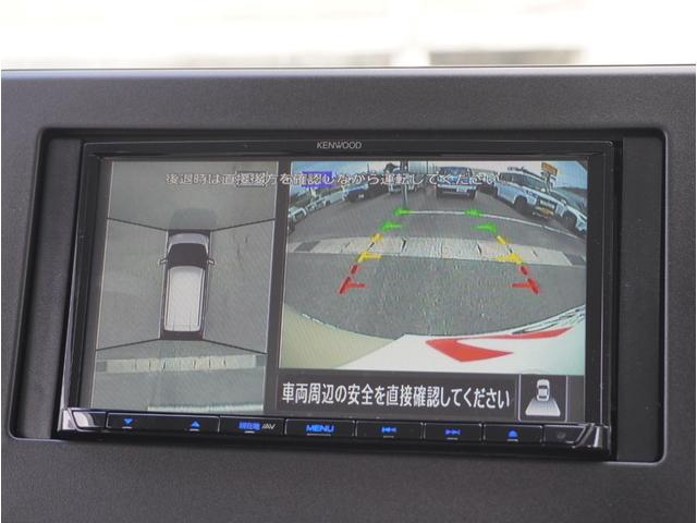 �y�S���ʃJ�����z�N���}��^�ォ�猩���悤�Ș��Ձi�ӂ���j�f���⏕��ȑ��̃T�C�h�f���ȂǁA���_��؂�ւ��ĕ\���B���܂��܂ȃA���O���Œ��Ԃ��T�|�[�g���܂��B