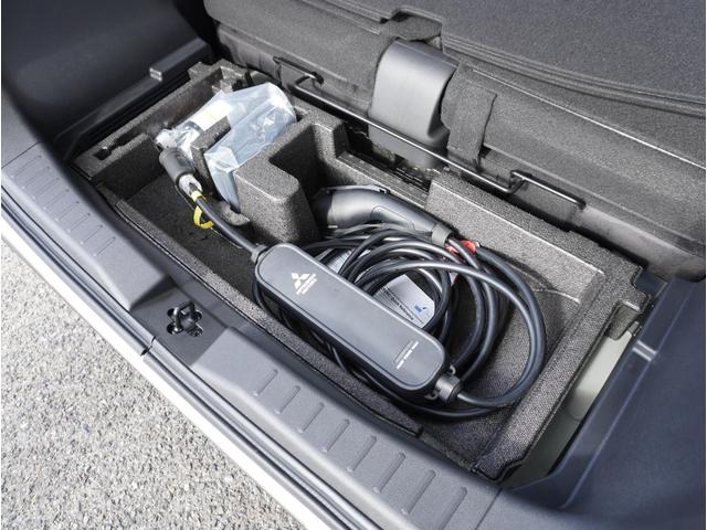 �y�p���N�C���L�b�g�z�����ɂ́A�p���N�C���L�b�g�����[����Ă܂��B������̎��ł����S�ł��ˁB