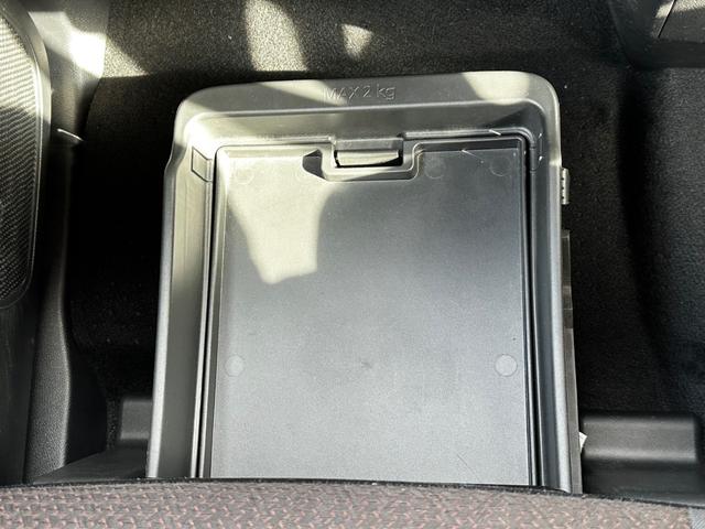 ｅＫクロススペース Ｔ　アラウンドビューモニター　ナビ＆ＴＶ　両側スライド片側電動ドア　レーダークルーズ　コーナーセンサー　Ａストップ　ＡＳＣ　フルセグＴＶ　バックモニター　シートヒーター　ターボ　ＬＥＤヘッド　スマートキー（16枚目）