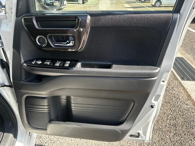 Ｎ－ＢＯＸカスタム Ｇ・Ｌホンダセンシング　ドライブレコーダー付　ベンチＳ　パワーウインドー　レーダクルーズ　Ｂモニタ　横滑防止　スマートキープッシュスタート　フルセグ地デジＴＶ　車線逸脱　運転席エアバッグ　ＡＵＴＯエアコン　ＥＴＣ付き　アルミ（46枚目）