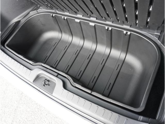 セレナ e-パワー ハイウェイスターV キーレスエントリ メディアプレイヤー接続 クリソナ 衝突軽減ブレーキシステム シートH スマートキーPスタート DVD再生機能 横滑り防止機能 3列シート 車線逸脱 LEDヘッドライト ETC AW(53枚目)