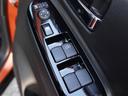 【パワーウィンドウスイッチ】後部座席も運転席から操作ができますよ☆新車では当たり前ですが、中古車を選ぶ際もこの機能があるかないかは大事ですね☆