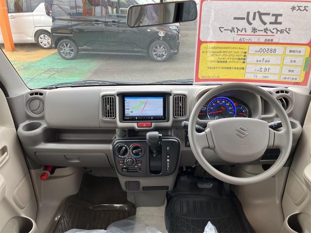 エブリイ ジョインターボ　軽バン　ＡＴ　ＥＴＣ　ナビ　ＴＶ　両側スライドドア　キーレスエントリー　電動格納ミラー　盗難防止システム　ＡＢＳ　エアコン　パワーステアリング　パワーウィンドウ　運転席エアバッグ　助手席エアバッグ（2枚目）