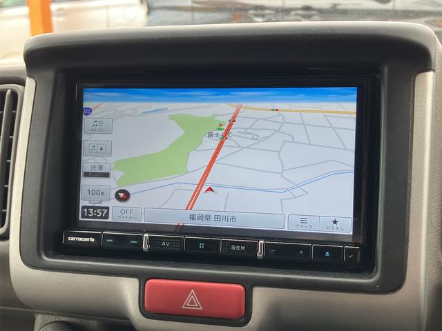 エブリイ ジョインターボ　軽バン　ＡＴ　ＥＴＣ　ナビ　ＴＶ　両側スライドドア　キーレスエントリー　電動格納ミラー　盗難防止システム　ＡＢＳ　エアコン　パワーステアリング　パワーウィンドウ　運転席エアバッグ　助手席エアバッグ（4枚目）