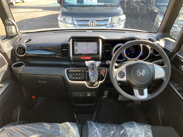 N-BOXカスタム G・Lパッケージ ETC バックカメラ 両側スライド・片側電動 ナビ TV オートライト HID スマートキー アイドリングストップ 電動格納ミラー ベンチシート CVT 盗難防止システム ABS ESC CD(2枚目)