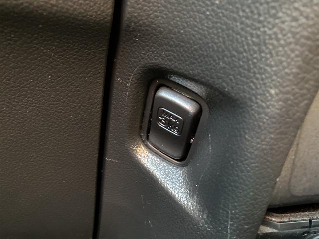 N-BOXカスタム G SSパッケージ ETC バックカメラ 両側電動スライドドア ナビ TV 衝突被害軽減システム オートライト HID スマートキー 電動格納ミラー ベンチシート CVT 盗難防止システム ABS ESC CD(44枚目)