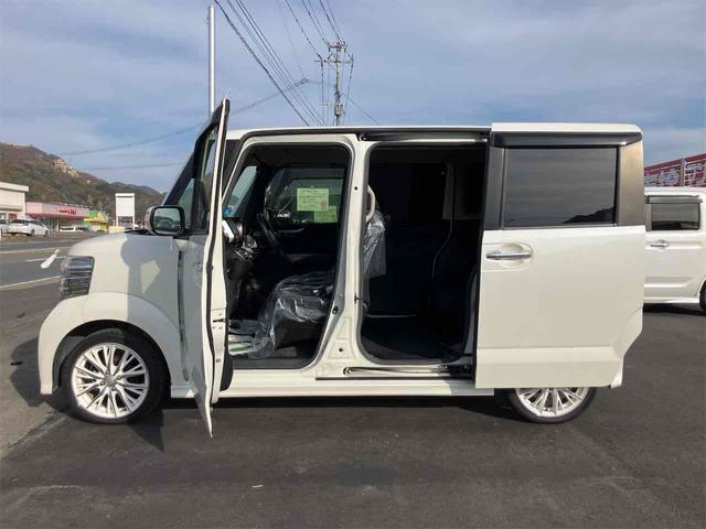 Ｎ－ＢＯＸカスタム Ｇ・Ｌパッケージ　ＥＴＣ　バックカメラ　両側スライド・片側電動　ナビ　ＴＶ　オートライト　ＨＩＤ　スマートキー　電動格納ミラー　ベンチシート　ＣＶＴ　盗難防止システム　ＡＢＳ　ＥＳＣ　ＣＤ　ＤＶＤ再生（28枚目）