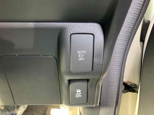 Ｎ－ＢＯＸカスタム Ｇ・Ｌパッケージ　ＥＴＣ　バックカメラ　両側スライド・片側電動　ナビ　ＴＶ　オートライト　ＨＩＤ　スマートキー　電動格納ミラー　ベンチシート　ＣＶＴ　盗難防止システム　ＡＢＳ　ＥＳＣ　ＣＤ　ＤＶＤ再生（48枚目）