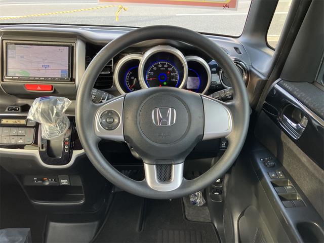 Ｎ－ＢＯＸカスタム Ｇ・Ｌパッケージ　ドライブレコーダー　ＥＴＣ　バックカメラ　両側スライド・片側電動　ナビ　ＴＶ　オートライト　ＨＩＤ　スマートキー　アイドリングストップ　電動格納ミラー　ベンチシート　ＣＶＴ　盗難防止システム　ＡＢＳ（3枚目）