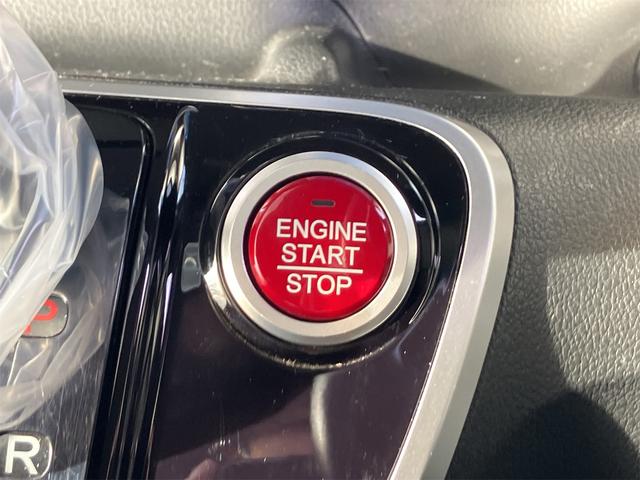 Ｎ－ＢＯＸカスタム Ｇ・Ｌパッケージ　ドライブレコーダー　ＥＴＣ　バックカメラ　両側スライド・片側電動　ナビ　ＴＶ　オートライト　ＨＩＤ　スマートキー　アイドリングストップ　電動格納ミラー　ベンチシート　ＣＶＴ　盗難防止システム　ＡＢＳ（8枚目）