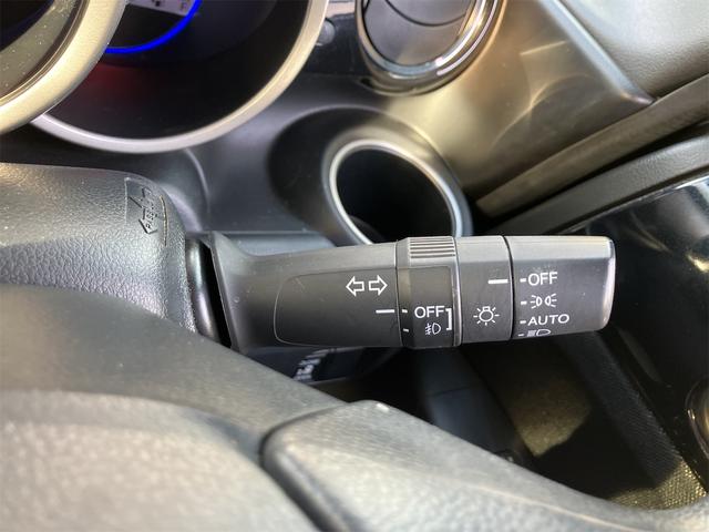 Ｎ－ＢＯＸカスタム Ｇ・Ｌパッケージ　ドライブレコーダー　ＥＴＣ　バックカメラ　両側スライド・片側電動　ナビ　ＴＶ　オートライト　ＨＩＤ　スマートキー　アイドリングストップ　電動格納ミラー　ベンチシート　ＣＶＴ　盗難防止システム　ＡＢＳ（10枚目）