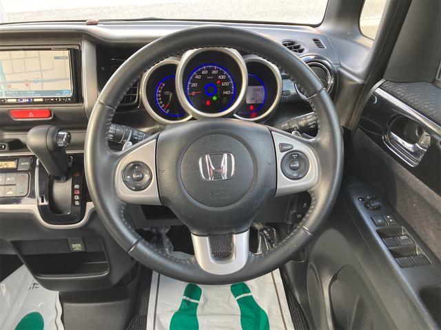 Ｎ－ＢＯＸカスタム Ｇ・ターボＡパッケージ　ドライブレコーダー　ＥＴＣ　バックカメラ　両側電動スライドドア　ナビ　ＴＶ　オートクルーズコントロール　衝突被害軽減システム　オートライト　ＨＩＤ　スマートキー　電動格納ミラー　ベンチシート　ＣＶＴ（3枚目）