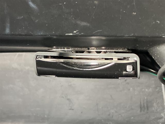 Ｎ－ＢＯＸカスタム Ｇ・ターボＡパッケージ　ドライブレコーダー　ＥＴＣ　バックカメラ　両側電動スライドドア　ナビ　ＴＶ　オートクルーズコントロール　衝突被害軽減システム　オートライト　ＨＩＤ　スマートキー　電動格納ミラー　ベンチシート　ＣＶＴ（10枚目）