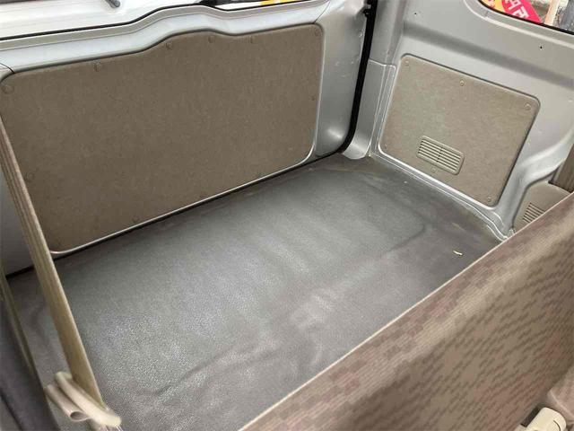 NV100クリッパーバン DX AT 両側スライドドア キーレスエントリー エアコン パワーステアリング 運転席エアバッグ 助手席エアバッグ CD(11枚目)