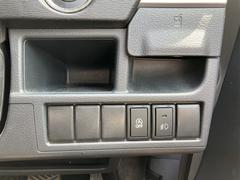 �إ����ɥ�󥰥��ȥåס٥���ޤ���֤���ȼ�ưŪ�˥��󥸥����ߤ���̵�̤�ǳ��������ӽХ������ޤ��ޤ������᤯���󥸥��ƻ�ư������ʤɡ��ɥ饤�С��δ��Фȥ���Τʤ�������������ܻؤ��Ƥ��ޤ��� 7