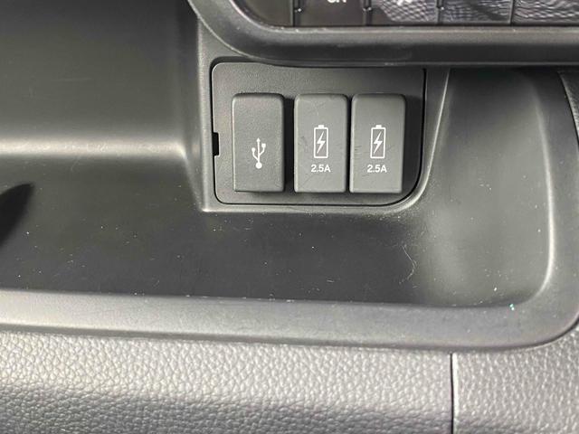 N-BOXカスタム G・Lホンダセンシング ドライブレコーダー ETC バックカメラ 両側スライド・片側電動 TV クリアランスソナー オートクルーズコントロール レーンアシスト 衝突被害軽減システム LEDヘッドランプ スマートキー(6枚目)