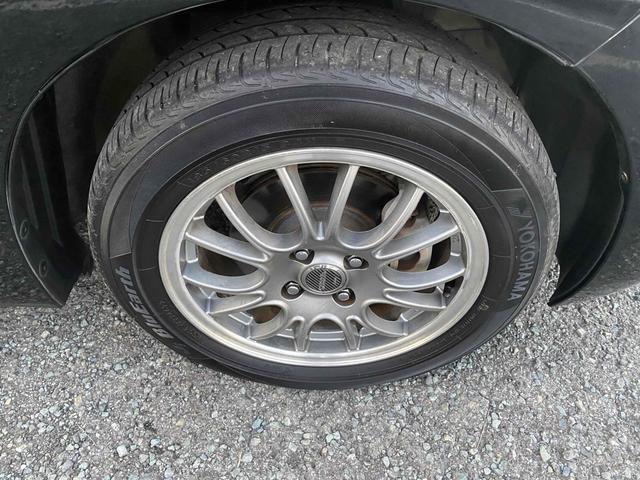 フィットハイブリッド Ｌパッケージ　ＥＴＣ　バックカメラ　ＴＶ　オートクルーズコントロール　ＬＥＤヘッドランプ　スマートキー　ＡＴ　盗難防止システム　衝突安全ボディ　アルミホイール　ＣＤ　ＵＳＢ（14枚目）