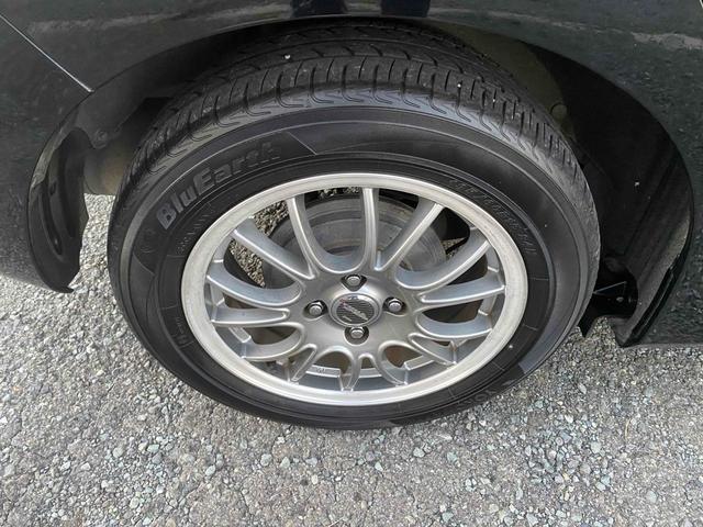 フィットハイブリッド Ｌパッケージ　ＥＴＣ　バックカメラ　ＴＶ　オートクルーズコントロール　ＬＥＤヘッドランプ　スマートキー　ＡＴ　盗難防止システム　衝突安全ボディ　アルミホイール　ＣＤ　ＵＳＢ（15枚目）