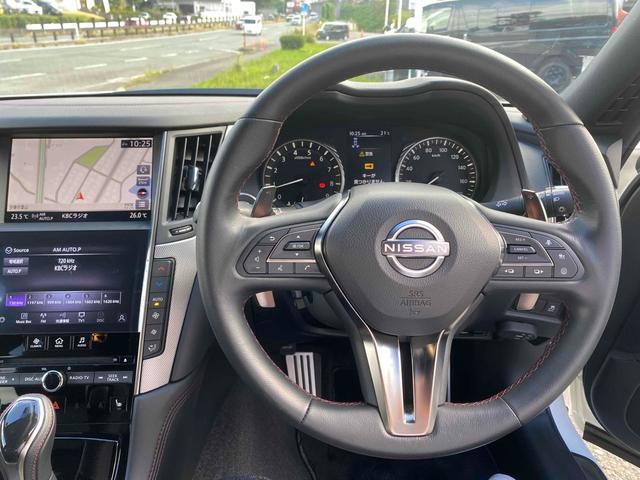 スカイライン ４００Ｒ　ドライブレコーダー　クリアランスソナー　オートクルーズコントロール　衝突被害軽減システム　全周囲カメラ　ナビ　ＴＶ　アルミホイール　オートライト　ＬＥＤヘッドランプ　サンルーフ　ＡＴ　シートヒーター（2枚目）