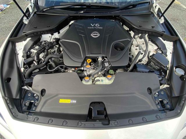 スカイライン ４００Ｒ　ドライブレコーダー　クリアランスソナー　オートクルーズコントロール　衝突被害軽減システム　全周囲カメラ　ナビ　ＴＶ　アルミホイール　オートライト　ＬＥＤヘッドランプ　サンルーフ　ＡＴ　シートヒーター（16枚目）